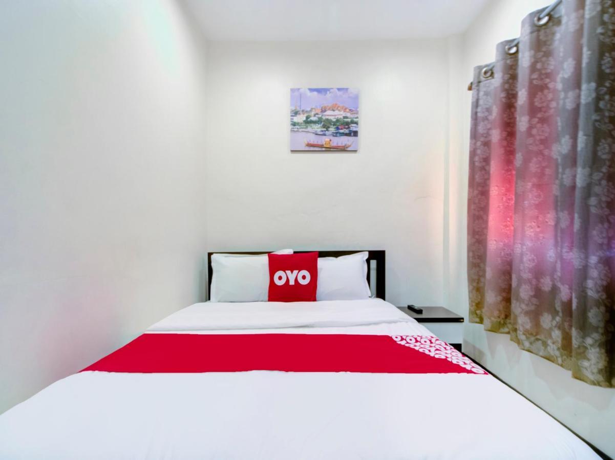 Oyo 253 Kk 11 Boutique Inn Bangkok Dış mekan fotoğraf