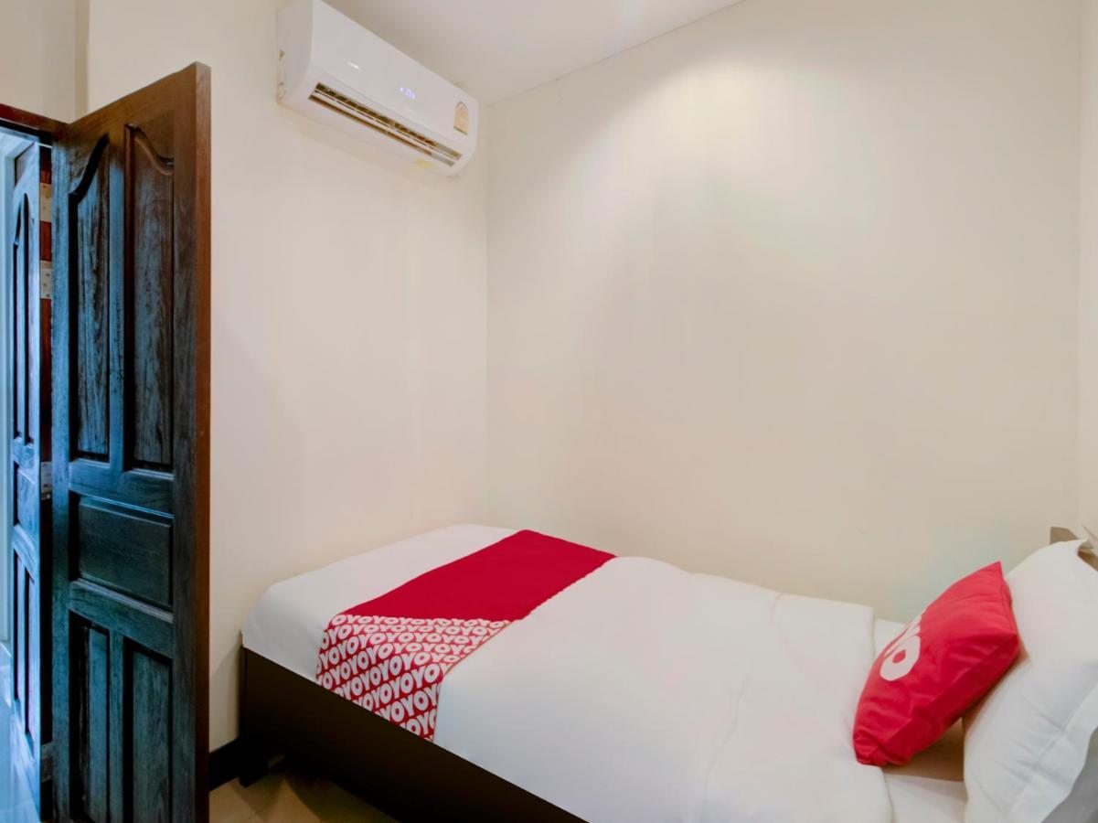 Oyo 253 Kk 11 Boutique Inn Bangkok Dış mekan fotoğraf