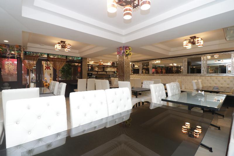 Oyo 253 Kk 11 Boutique Inn Bangkok Dış mekan fotoğraf